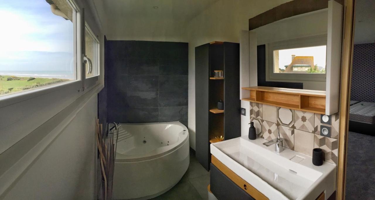 Hotel Club De La Plage Merville-Franceville-Plage Ngoại thất bức ảnh