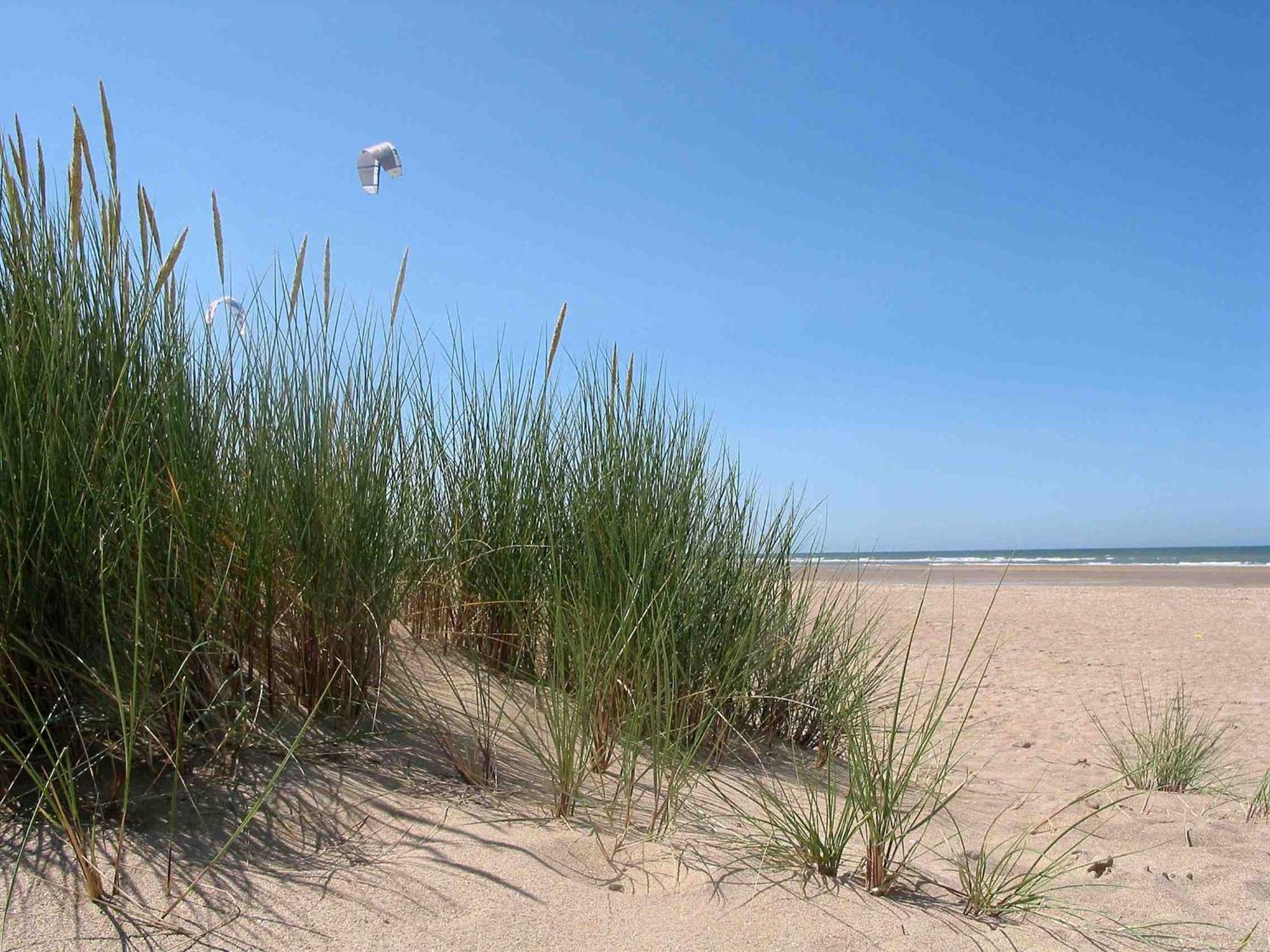 Hotel Club De La Plage Merville-Franceville-Plage Ngoại thất bức ảnh